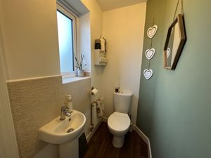 Downstairs W.C.- click for photo gallery